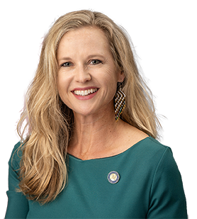 Lindsay Cross